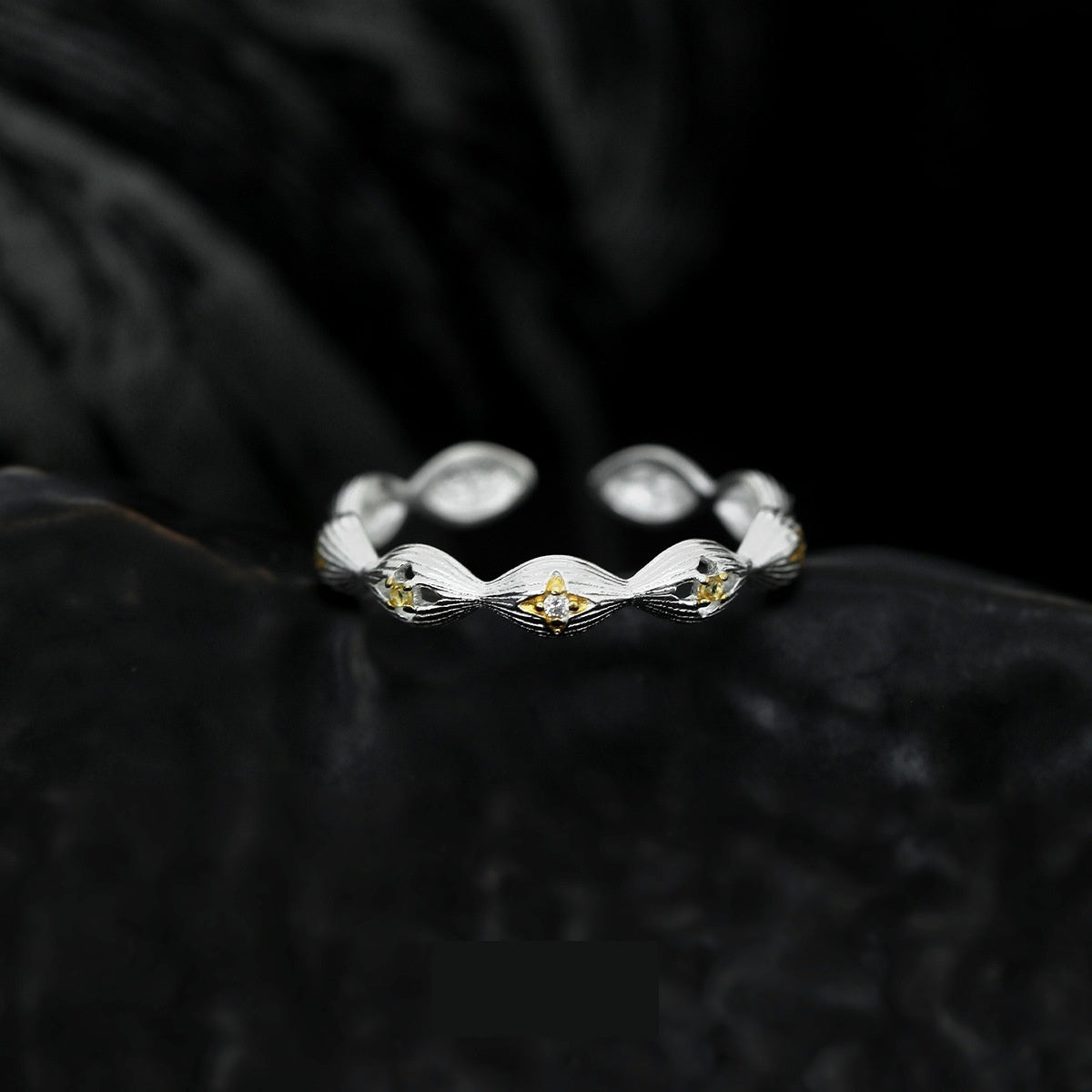 Buccherati Brushed Ring Simple Elegant Graceful