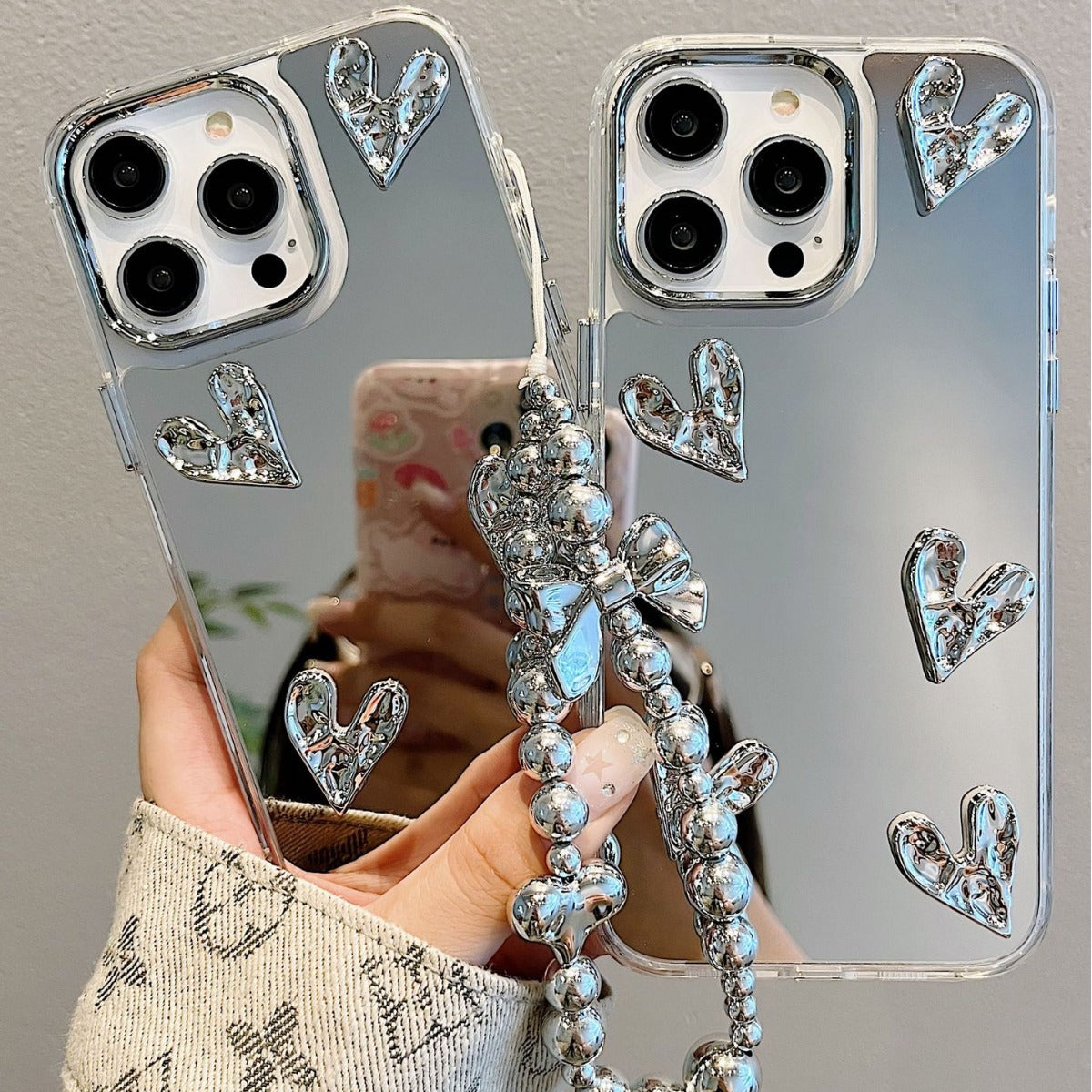 Electroplating Pleated Three-dimensional Heart Mobile Phone Shell